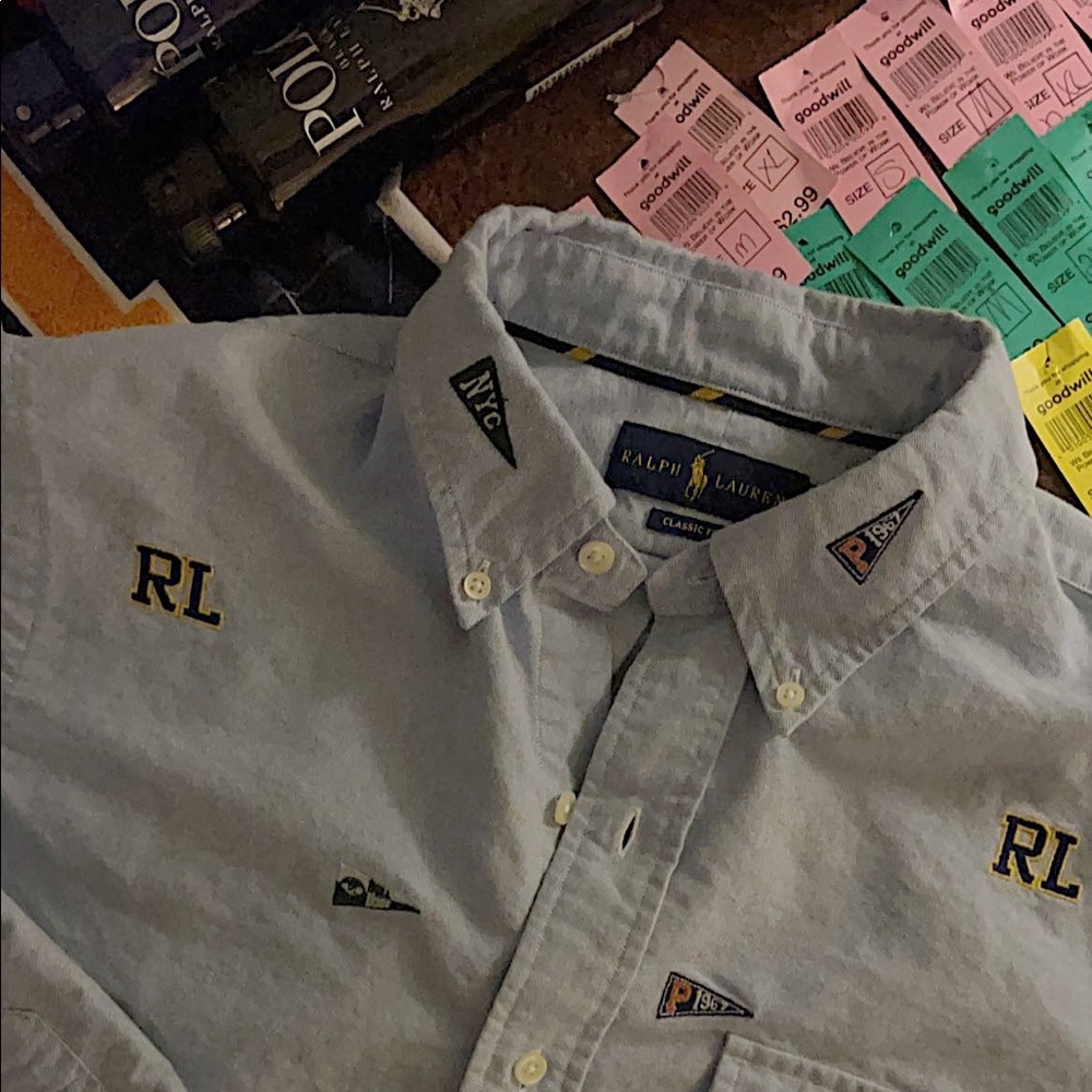 Polo Logo Button-Up